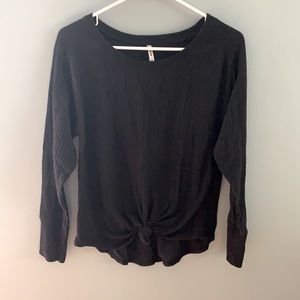 Mudd women’s black waffle tie front shirt, size M